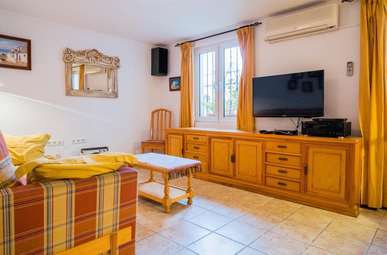 Casa Charlotte Leilighet Nerja Eksteriør bilde
